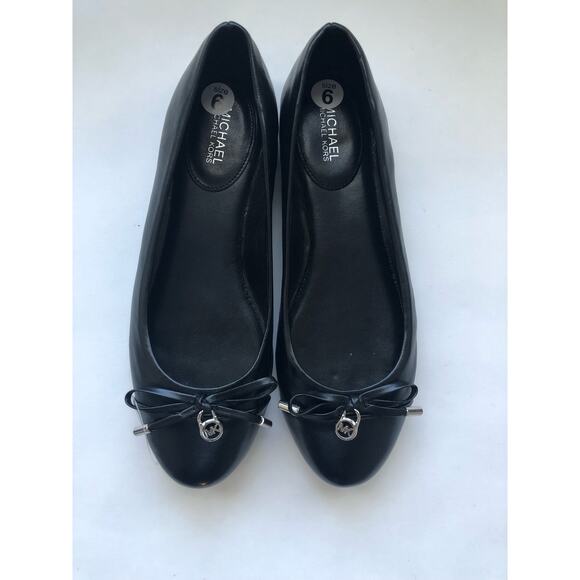NWOB Michael Kors Black Leather Ballet Flats - Picture 6 of 6